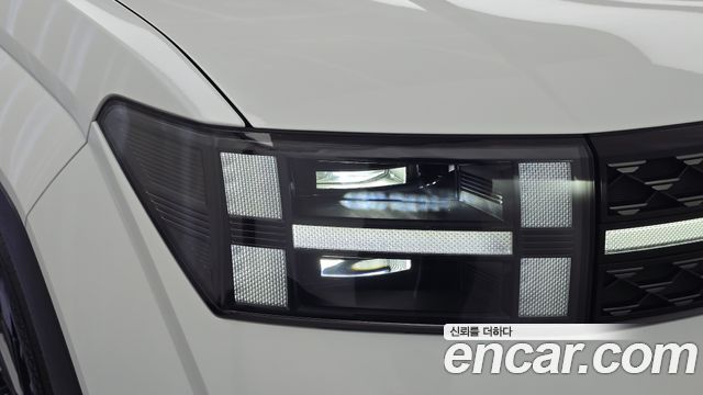 Hyundai Santafe 2025 — photo 8