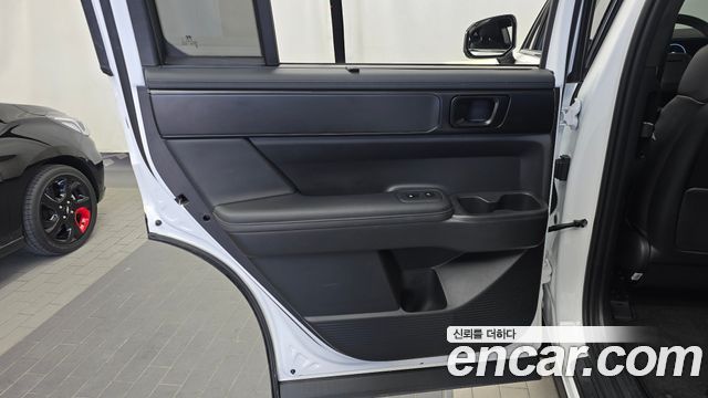 Hyundai Santafe 2025 — photo 15