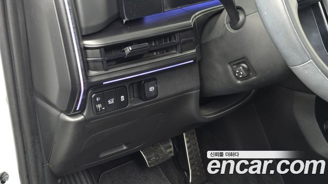 Hyundai Santafe 2025 — photo 27