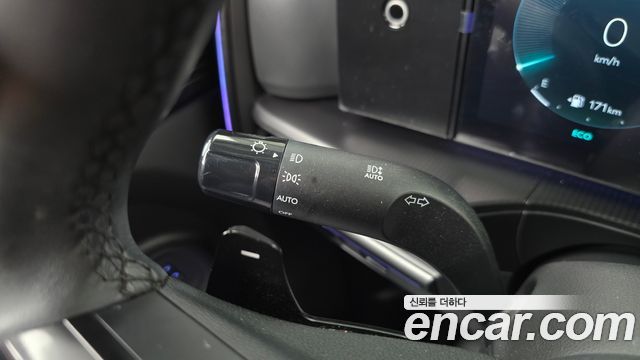 Hyundai Santafe 2025 — photo 30