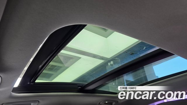 Kia K5 2019 — photo 25