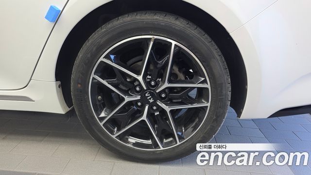 Kia K5 2019 — photo 7