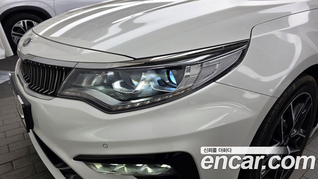 Kia K5 2019 — photo 8