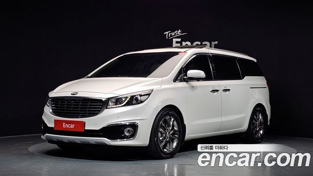 Kia Canival 2016 — photo 1