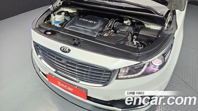 Kia Canival 2016 — photo 6
