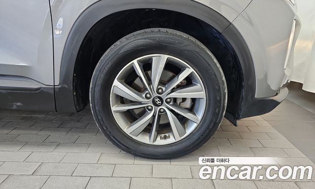 Hyundai Santafe 2019 — photo 7