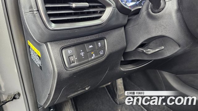 Hyundai Santafe 2019 — photo 27