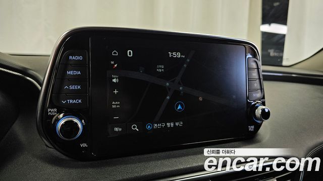 Hyundai Santafe 2019 — photo 32