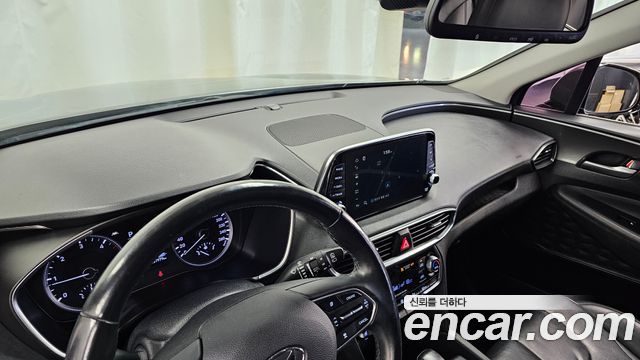 Hyundai Santafe 2019 — photo 34