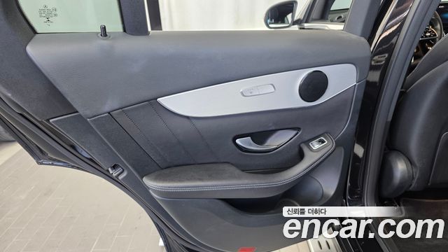 Mercedes-Benz GLC-Class 2021 — photo 15