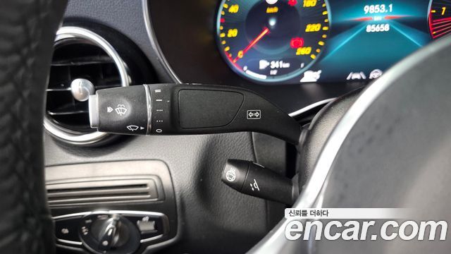 Mercedes-Benz GLC-Class 2021 — photo 27