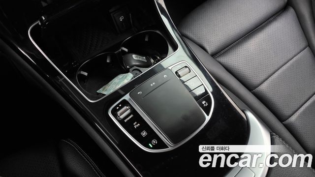 Mercedes-Benz GLC-Class 2021 — photo 30