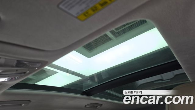 Hyundai Santafe 2019 — photo 23