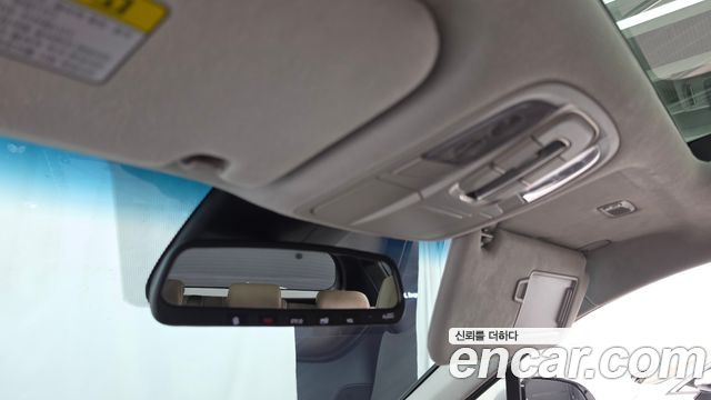 Hyundai Santafe 2019 — photo 24