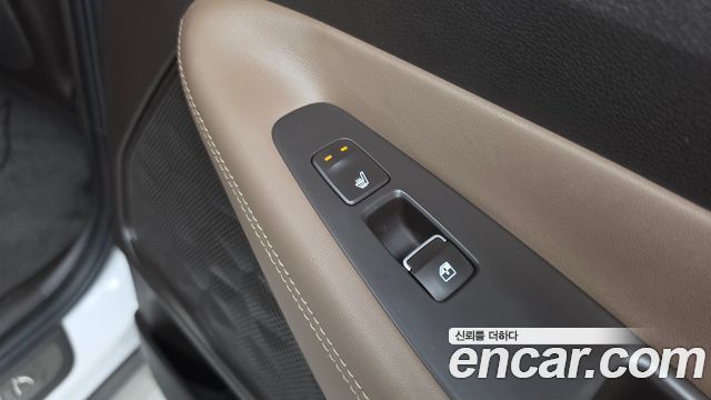 Hyundai Santafe 2019 — photo 30