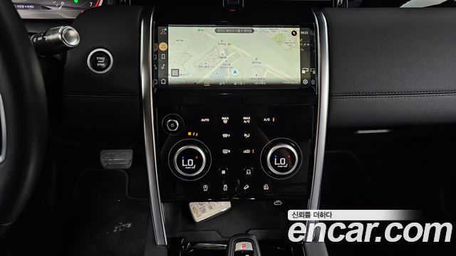 Land Rover Discovery Sport 2021 — photo 19