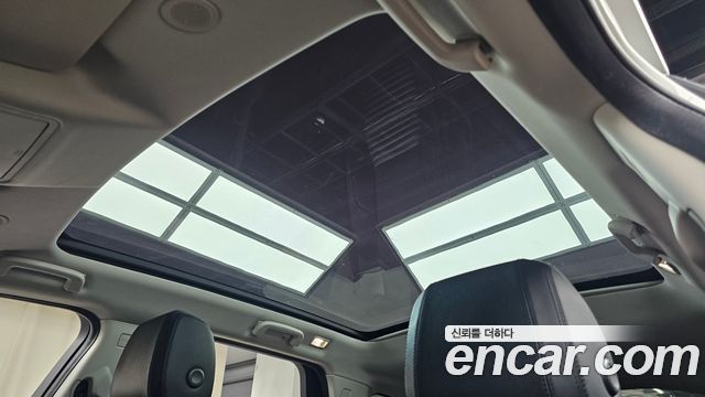Land Rover Discovery Sport 2021 — photo 24