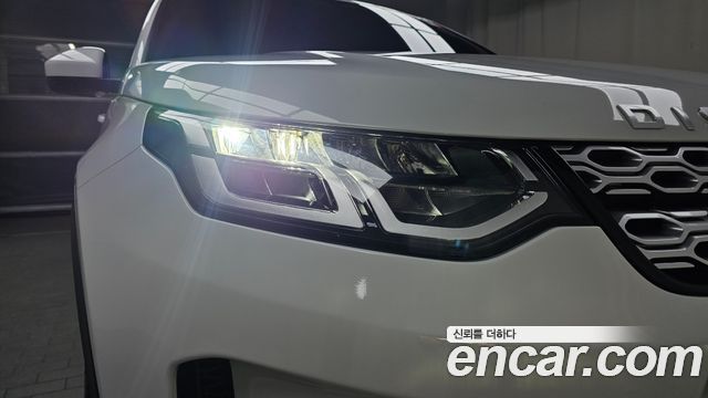 Land Rover Discovery Sport 2021 — photo 8