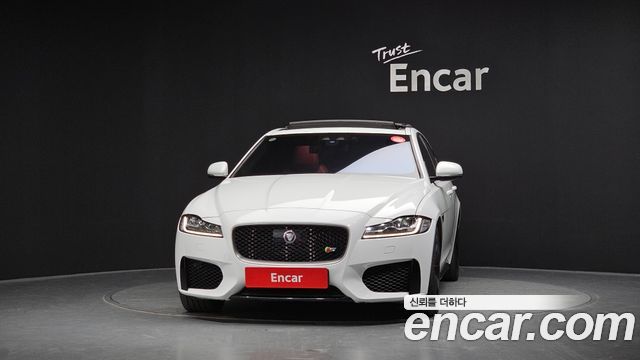 Jaguar XF 2017 — photo 3