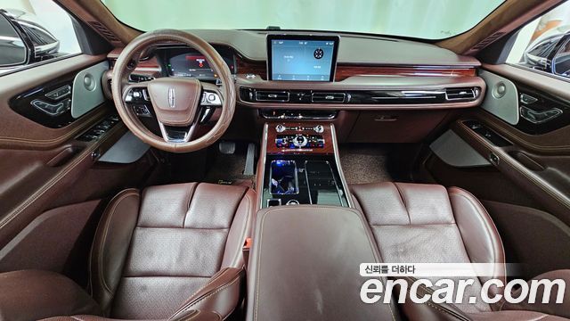 Lincoln Aviator 2021 — photo 10
