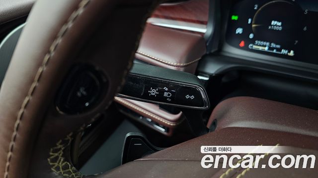 Lincoln Aviator 2021 — photo 26