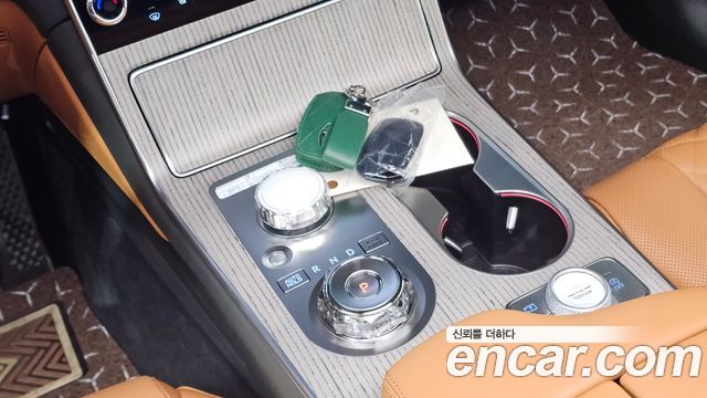 Genesis GV80 2025 — photo 12