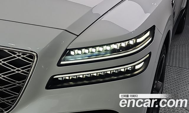 Genesis GV80 2025 — photo 8
