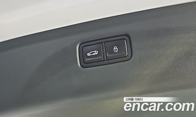 Genesis GV80 2025 — photo 32