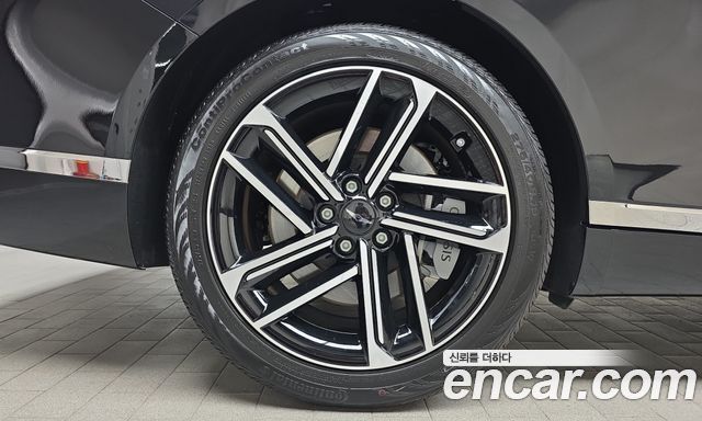 Genesis G80 2027 — photo 5