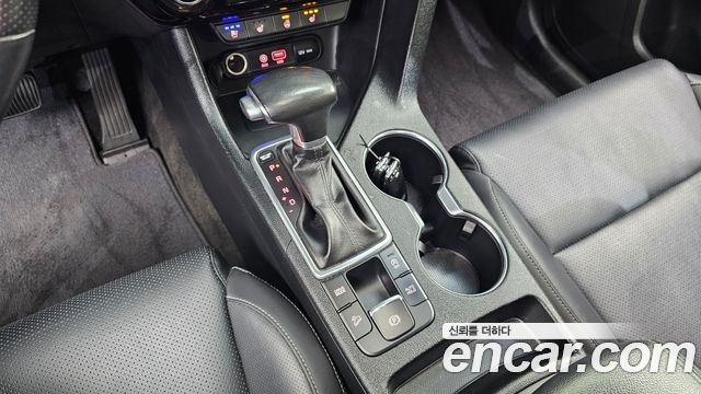 Kia Sportage 2017 — photo 12