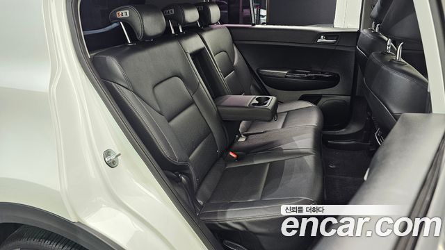 Kia Sportage 2017 — photo 17