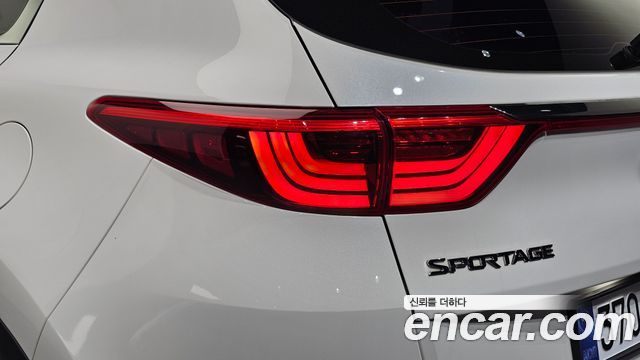 Kia Sportage 2017 — photo 9