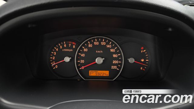 Kia Carens 2009 — photo 11