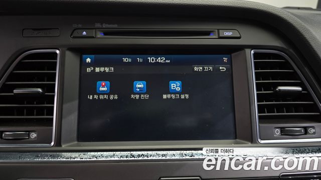 Hyundai Sonata 2016 — photo 16