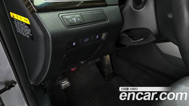 Hyundai Sonata 2016 — photo 19