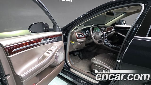 Genesis EQ900 2016 — photo 10