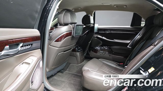 Genesis EQ900 2016 — photo 11