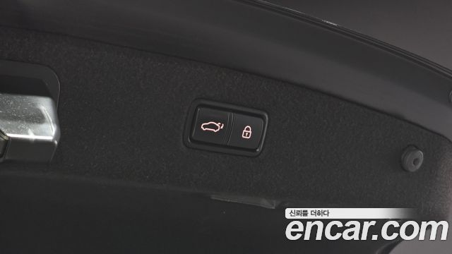 Genesis EQ900 2016 — photo 20