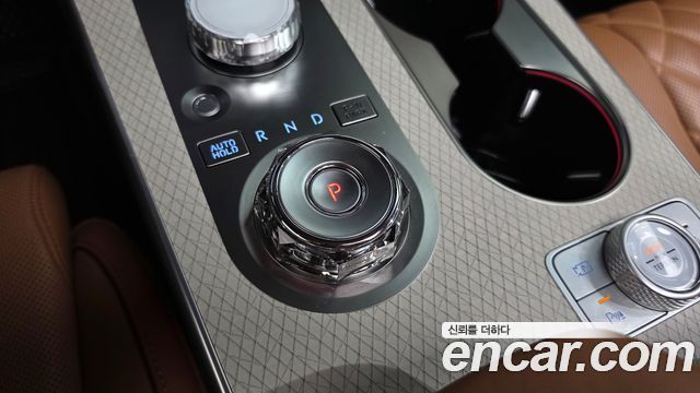 Genesis GV80 2024 — photo 9