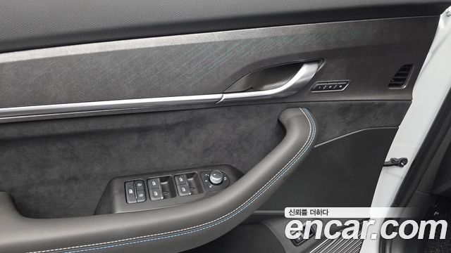 Renault Korea Grand Koleos 2025 — photo 28