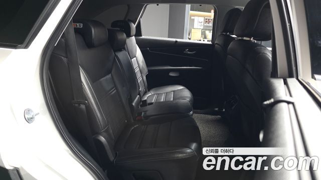 Kia Sorento 2015 — photo 18