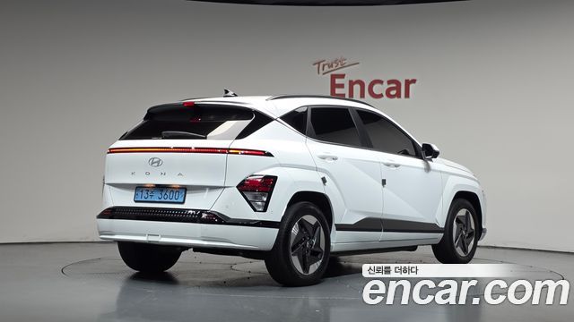 Hyundai Kona 2025 — photo 2