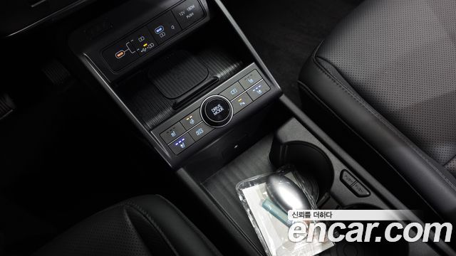 Hyundai Kona 2025 — photo 26