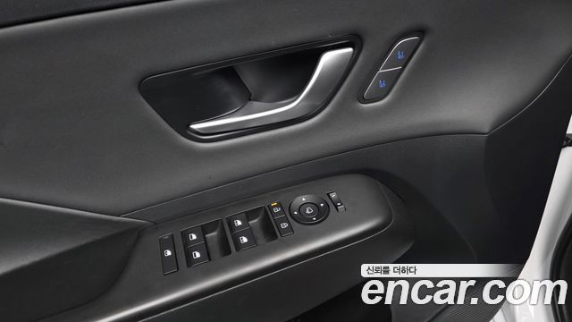 Hyundai Kona 2025 — photo 36