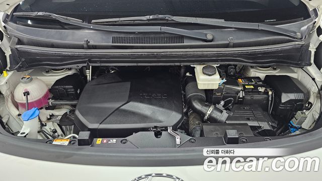 Hyundai Staria 2022 — photo 6
