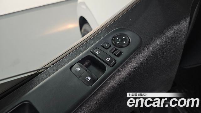 Hyundai Staria 2022 — photo 19