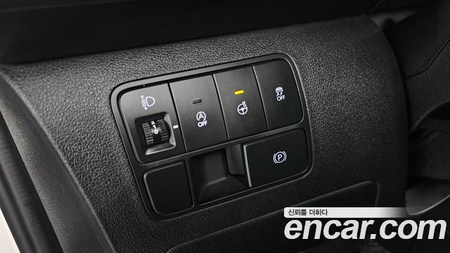 Hyundai Staria 2022 — photo 20