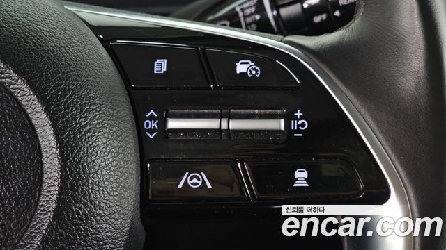 Hyundai Staria 2022 — photo 22