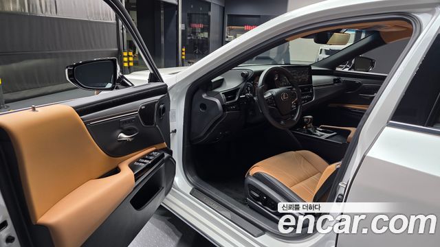 Lexus ES 2026 — photo 13