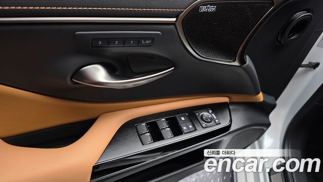 Lexus ES 2026 — photo 31
